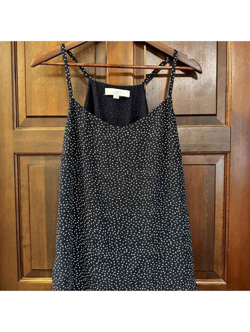 Ann Taylor LOFT Navy & White Spaghetti Strap Tank Size M